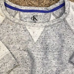 Calvin Klein Tops - Calvin Klein SS sweatshirt size M. Calvin Klein Tops - Calvin Klein SS sweatshirt size M.
